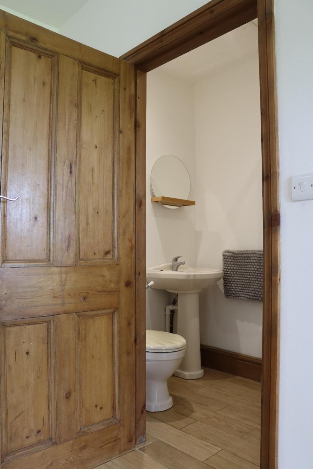 Malthouse Farm Cottage Studio Dilhorne Экстерьер фото