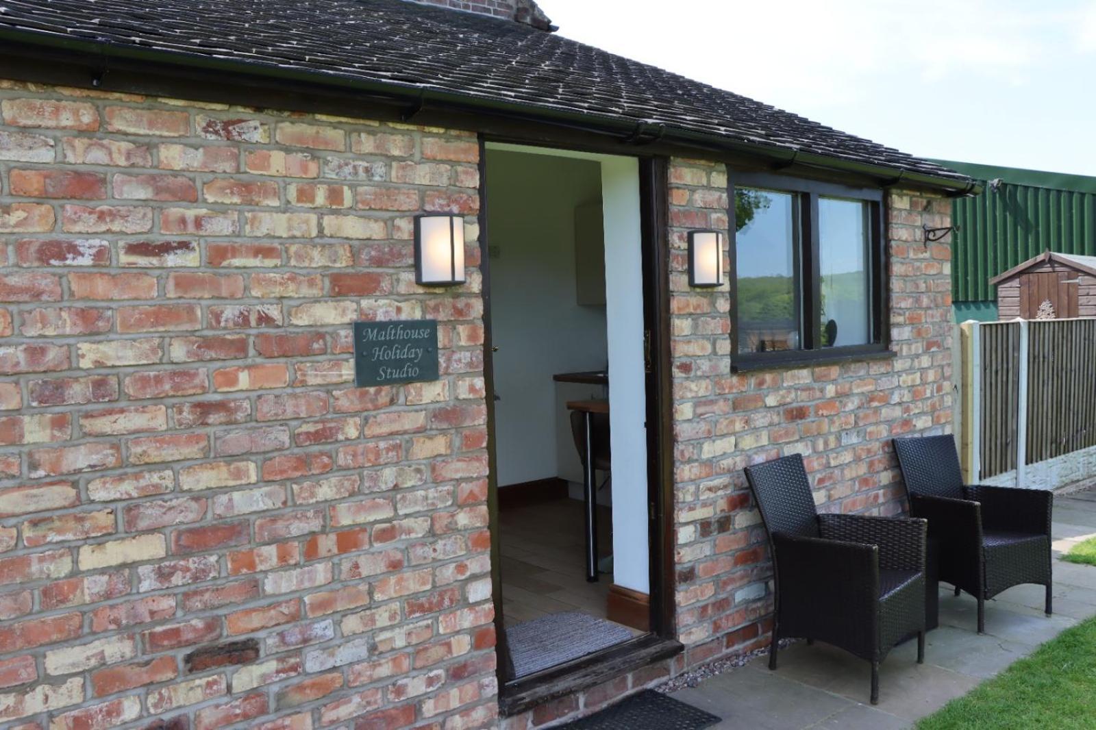 Malthouse Farm Cottage Studio Dilhorne Экстерьер фото